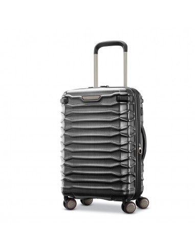 Stryde 2 22x14x9 Carry-On Glider s'inspire de l'anatomie humaine